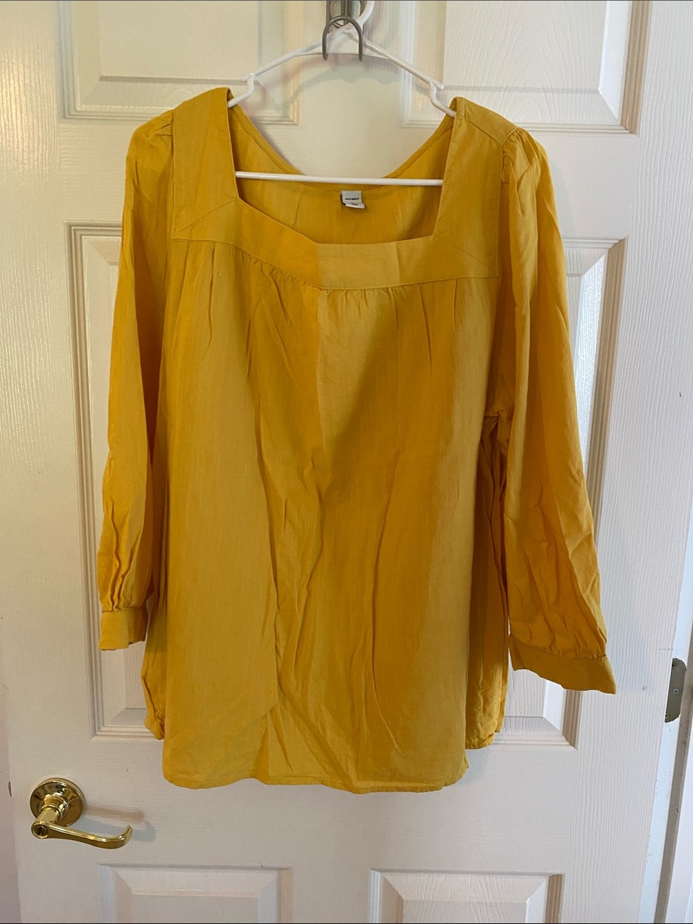 Old Navy Mustard Square-Neck Long-Sleeve Blouse